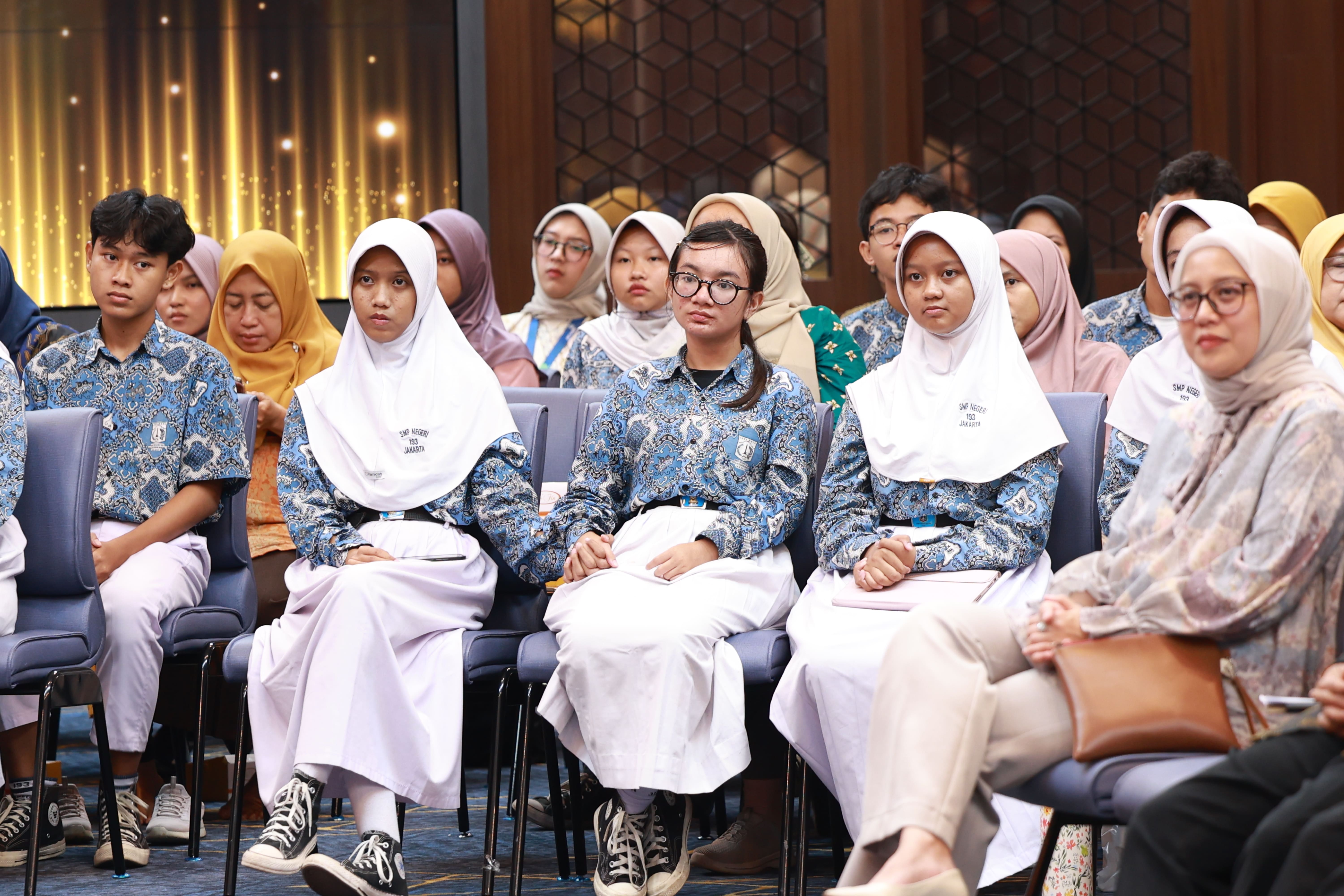 Inaugurasi dan penyerahan pengharhaan SDGs Heroes