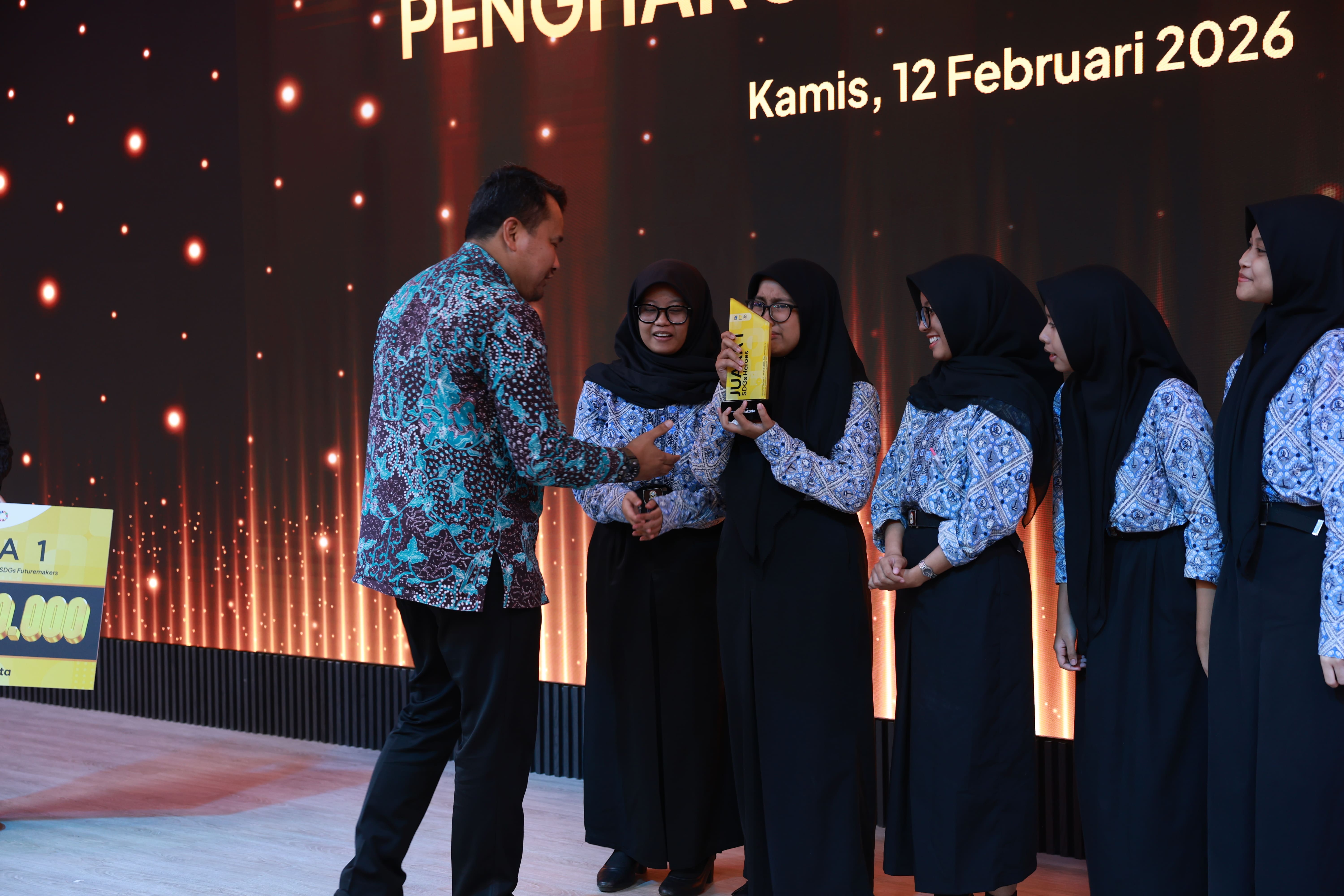 Inaugurasi dan penyerahan pengharhaan SDGs Heroes