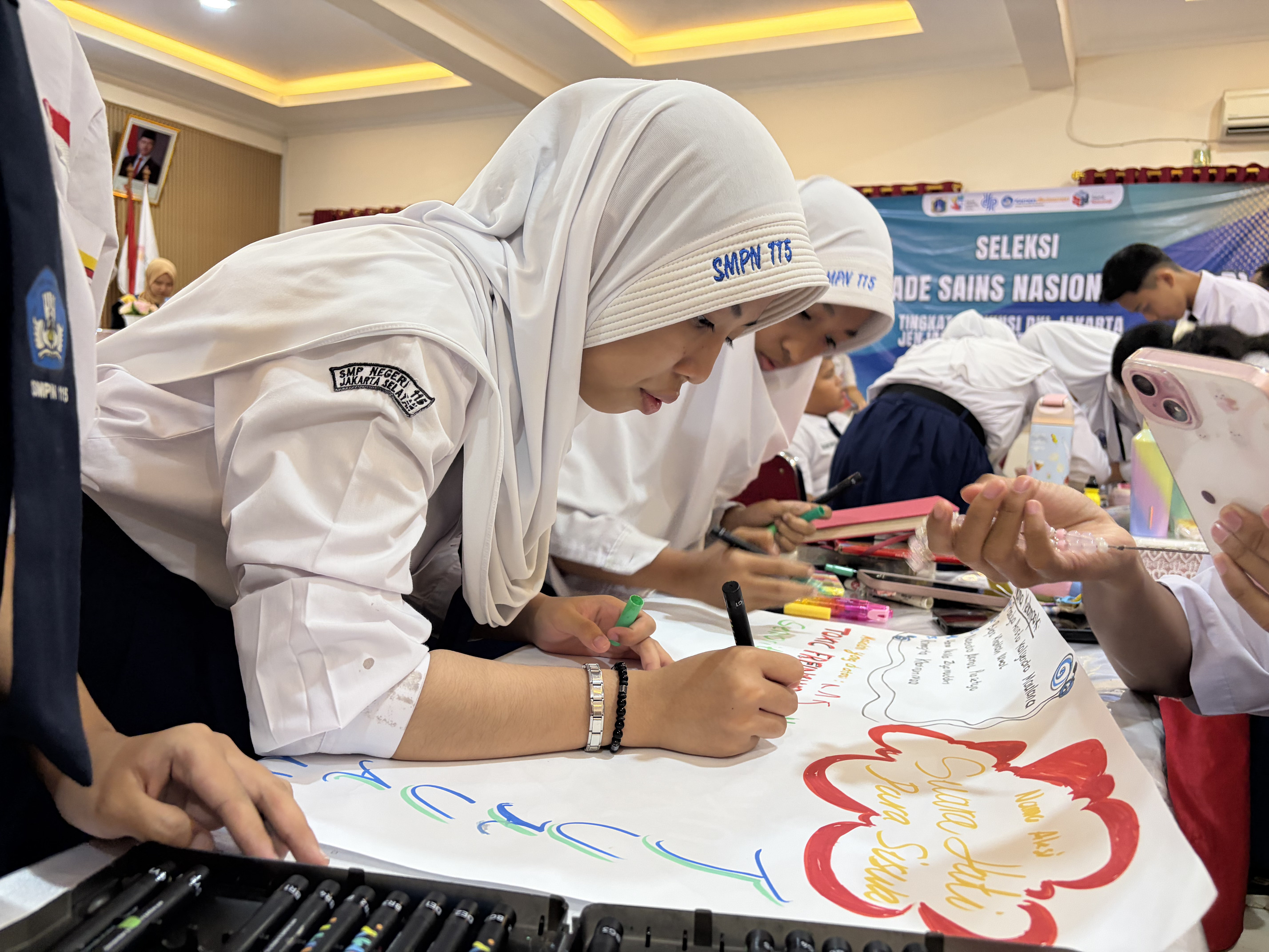 Ciptakan Aksi untuk Lingkungan Sekolah di SMP Negeri 115 Jakarta
