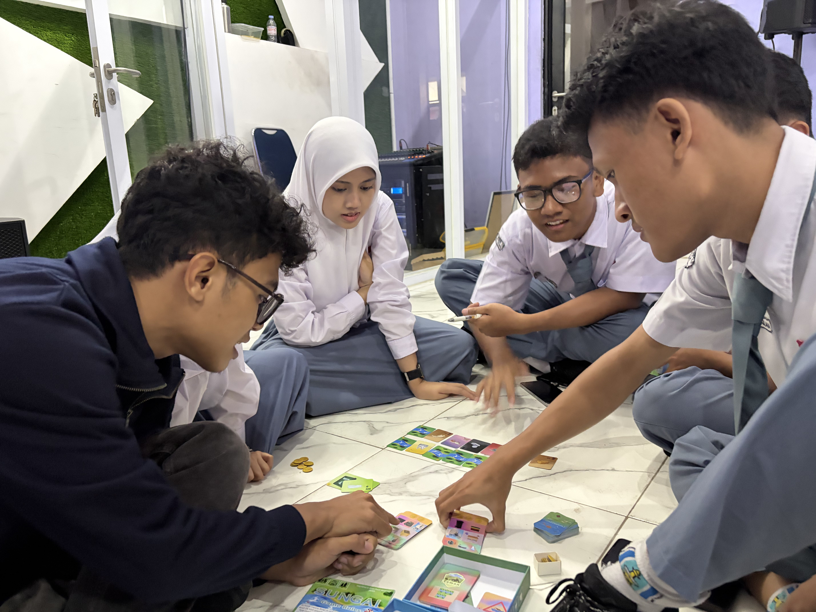 Hadirkan Praktik Baik untuk SMA Negeri 13 Jakarta